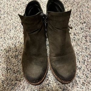 Gianni Bini Ankle Booties women’s size 6